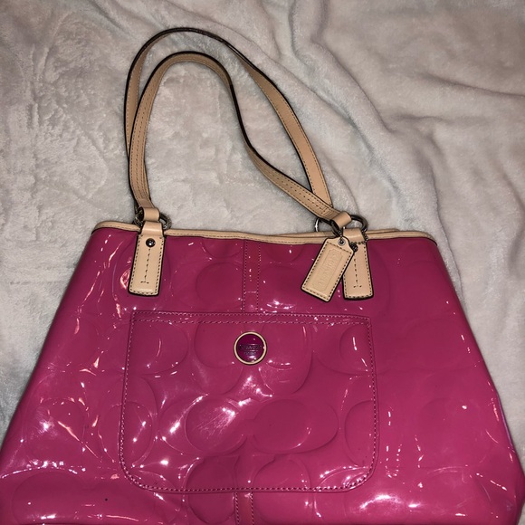 Coach Handbags - F25487 Coach Sig. Embossed Patent